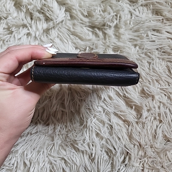 *SOLD* Vintage Black & Brown Pebbled Leather Small Wallet - Picture 7 of 8